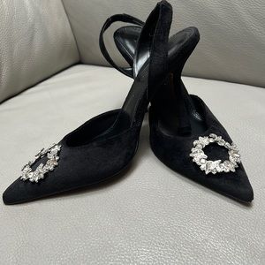 New BOG Collective- Pointed Madison Black Velvet Slingback EMBELLISHED Heel sz9